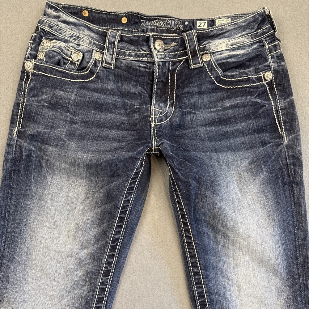 Miss Me Jeans WOMENS 27 Cuffed Capri EMBELISHED RHINE-SEQUINS WHISKERING - Picture 4 of 10